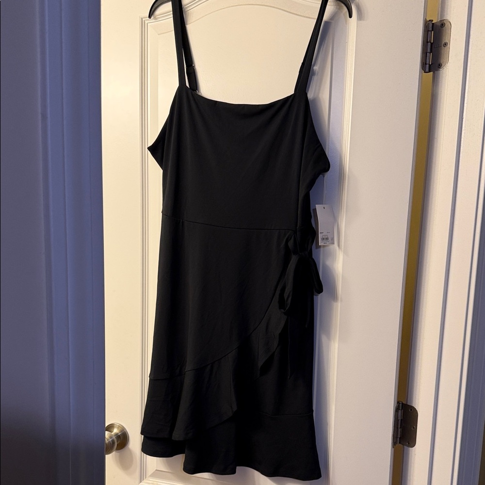 Kohl's Black Asymmetrical Dress